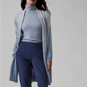 Athleta Ombre Spirit Wool Cashmere Wrap in Blue Star/Chrome Blue Size Medium